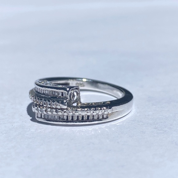 Heng Ngai 925 sterling silver overlap Diamond MOM ring💎 - Picture 7 of 16